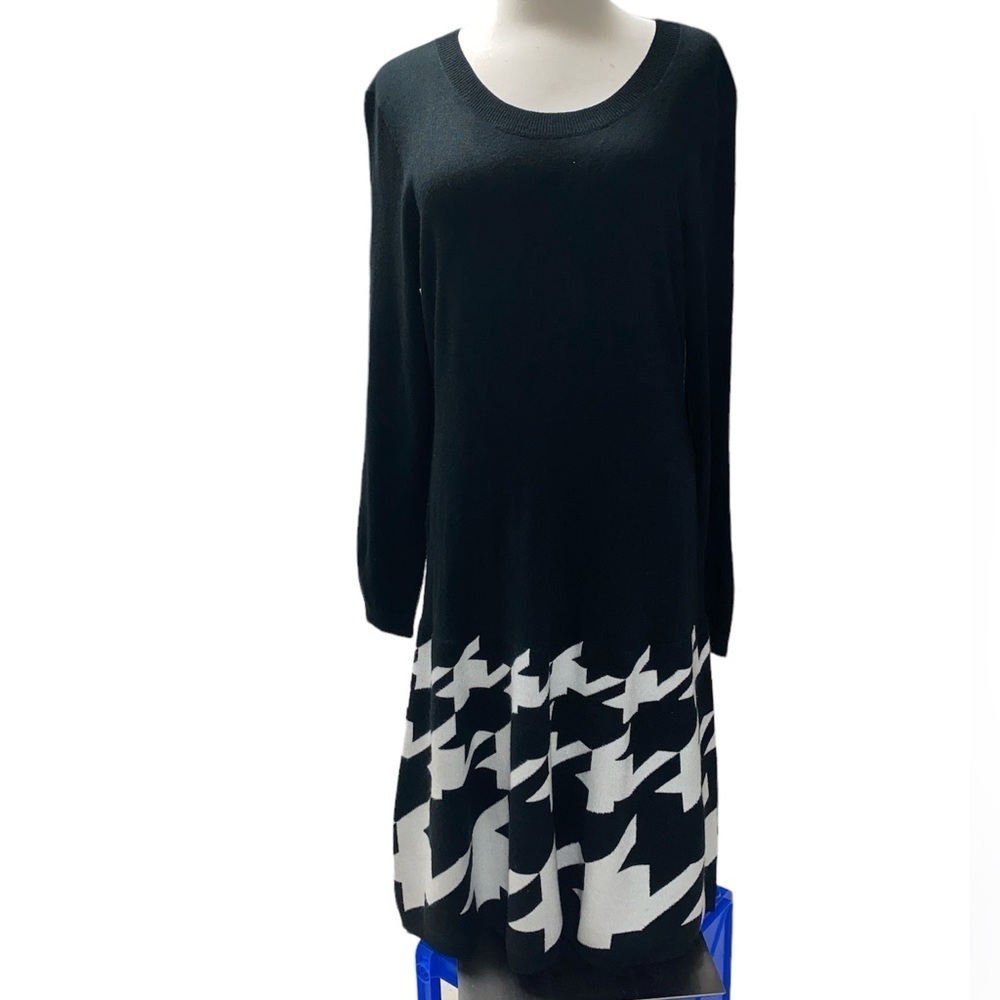 Jax sweater dress fit/flare style geometric print bottom long sleeve Sz XL NWT